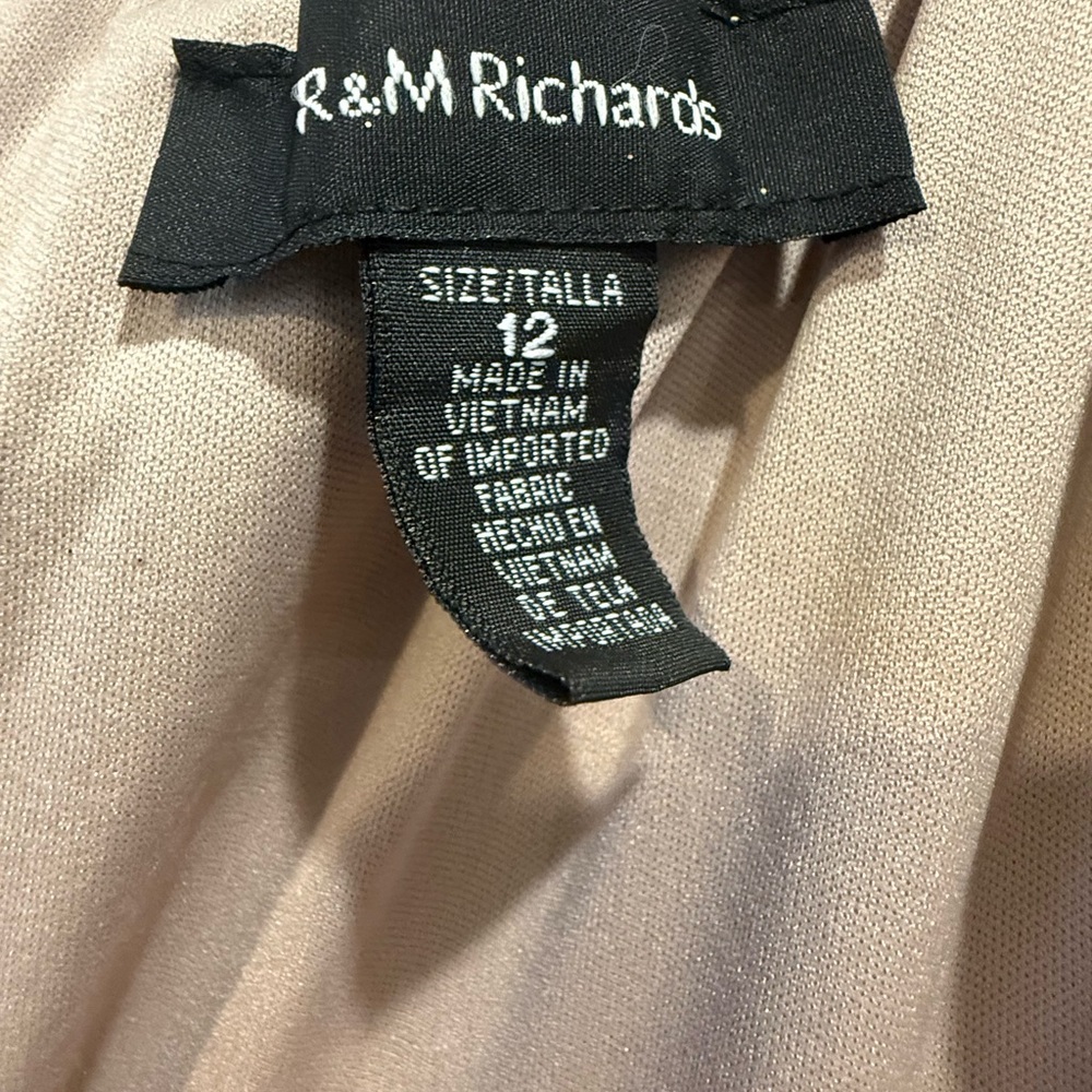 Long Pleated Jacket Dress – Formal Metallic – R&M Richards1595 - Picture 8 of 9